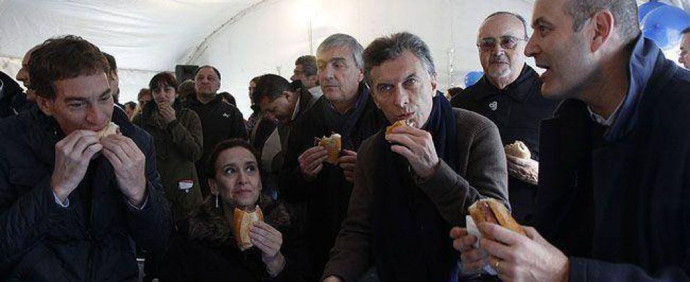 Macri recorri� las obras de la nueva sede del Banco Ciudad