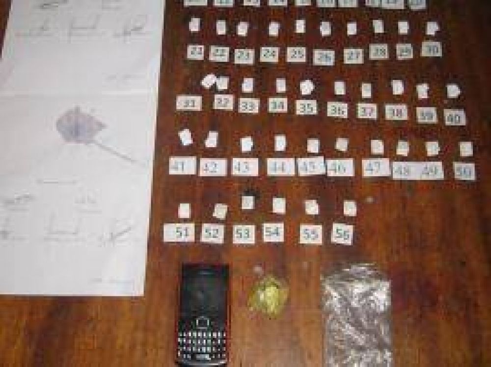 Secuestraron pasta base de coca�na en el barrio San Isidro