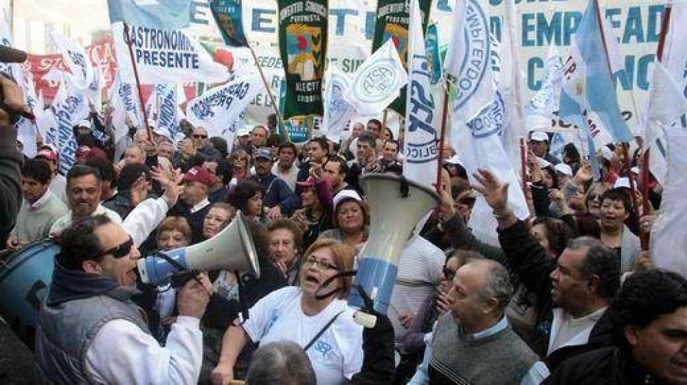 Denuncian que protesta de CGT C�rdoba es pol�tica y le hace campa�a a Schiaretti