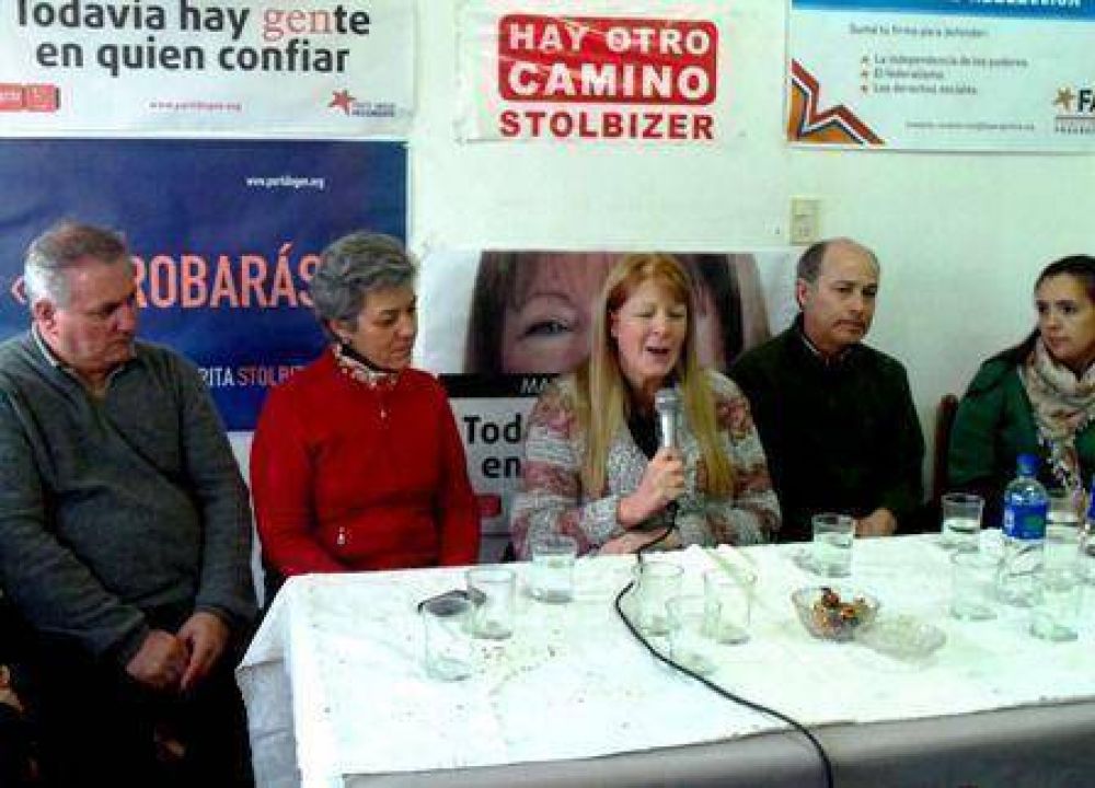 Candidatos con Margarita Stolbizer.	