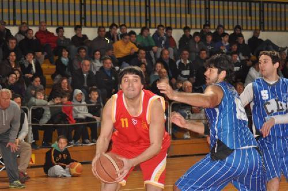 El duelo entre punteros fue para Belgrano Rojo