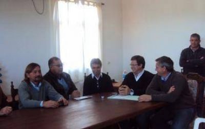 Centros de salud del Departamento firmaron convenios