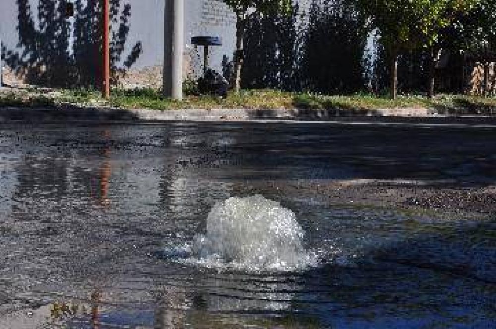 Realizan estudio de la red cloacal en Roca