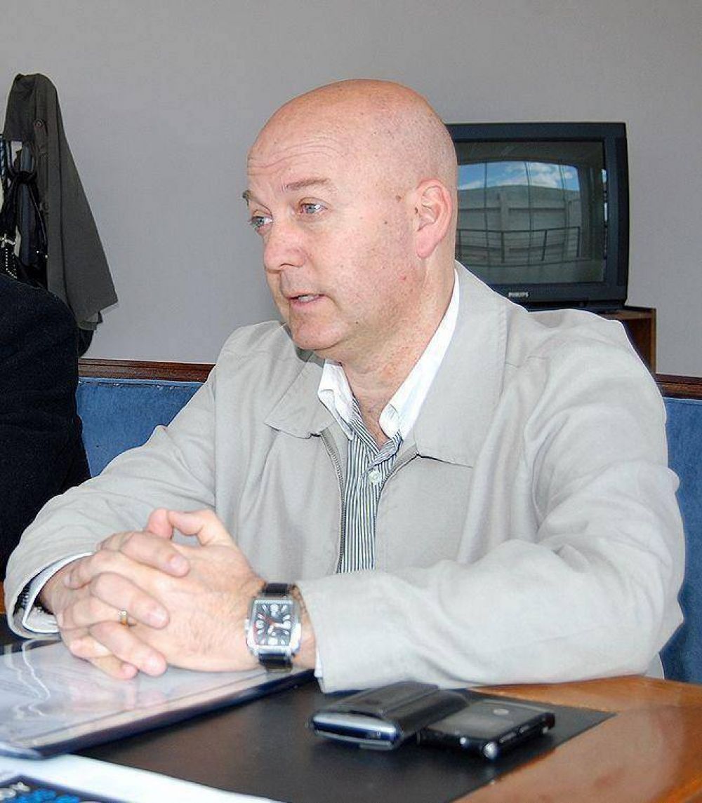 Vallone cuestion� a sus opositores en las PASO: �Hablan desde el desconocimiento absoluto�