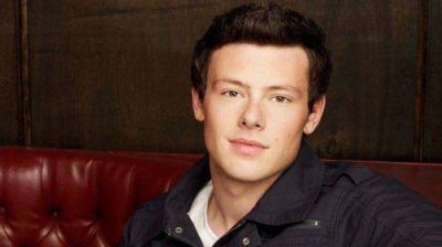 Famosos despiden al protagonista de "Glee"