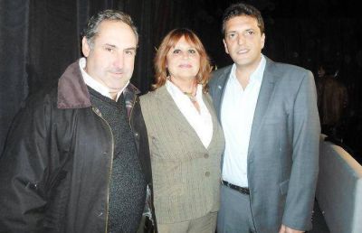 El Frente Renovador que conduce Sergio Massa presenta sus candidatos en el distrito de TORNQUIST