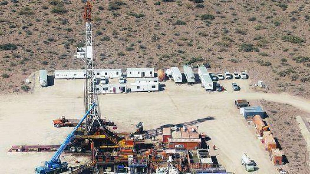 Un grupo de intelectuales anti-K se pronunci� contra el acuerdo YPF-Chevron