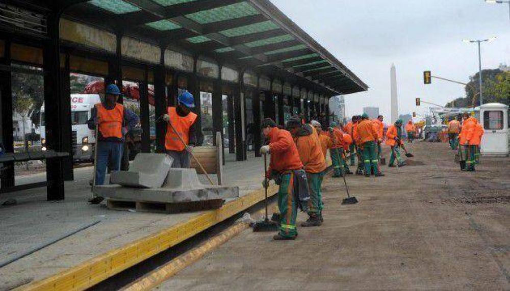 La inauguraci�n del Metrob�s qued� a merced del mal tiempo
