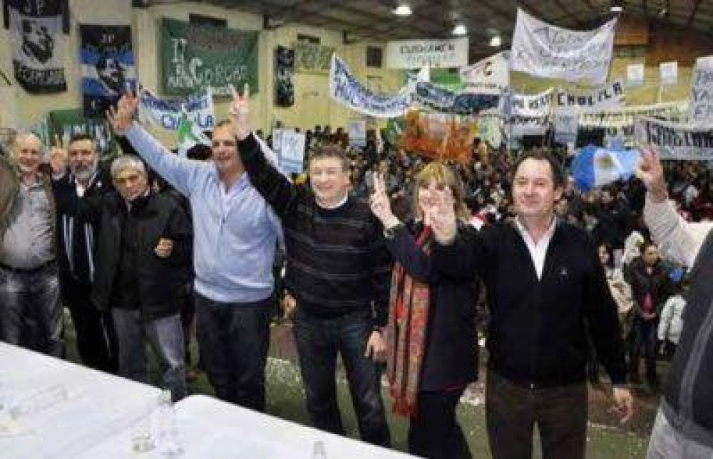 El Hoyo: Yauhar fue respaldado por todos los intendentes de la comarca