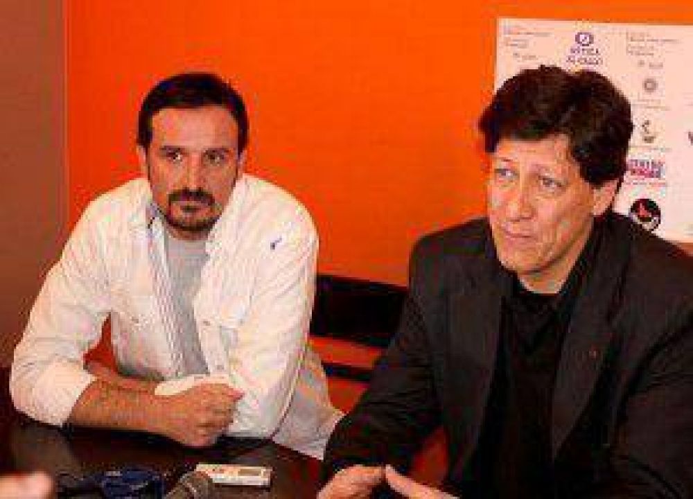 Espect�culo a beneficio: Jos� Sim�n presenta �Hay mil maneras de cantarte Jujuy�