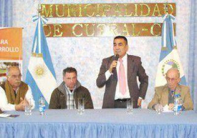 Rioseco firm� un convenio para proyecto vitivin�cola 