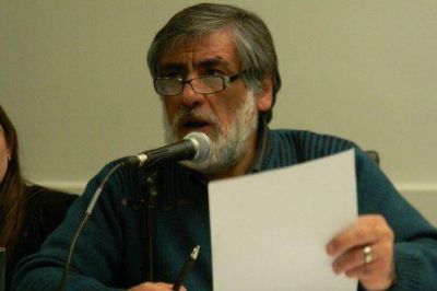 Inesperado reclamo a C�rdoba por tierras para un plan de viviendas