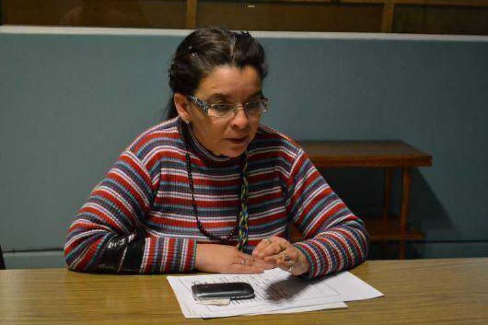 Ten�a libertad condicional, volvi� a la c�rcel y fue quemado