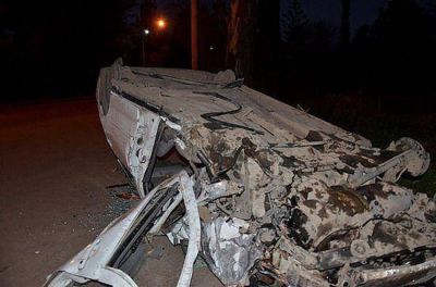 Volc� en la calle Irigoyen y lo saquearon  