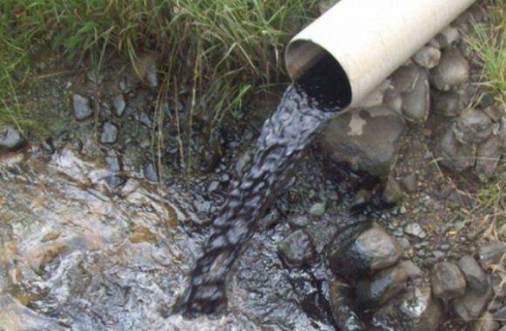 Contaminaci�n cloacal de la bah�a en Ushuaia