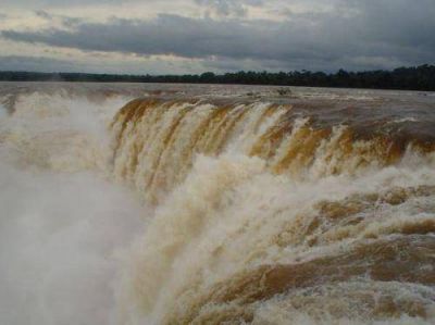 Reparan las pasarelas de la Garganta e insisten con la espectacularidad que ofrece Cataratas 