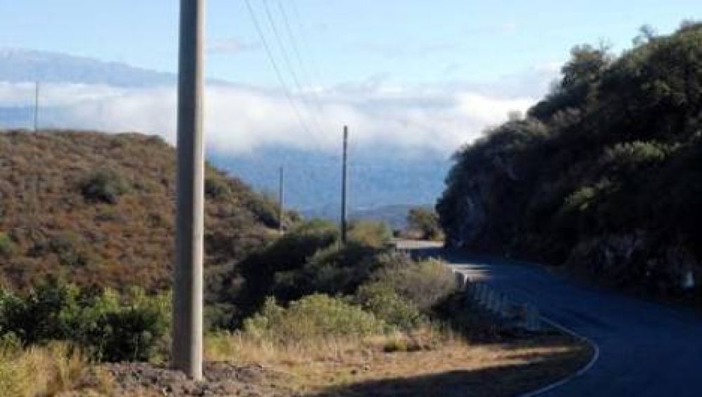 Turismo sugerir� que se cambie la traza del cableado del Portezuelo