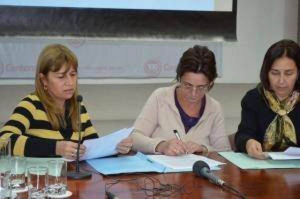 Villa �ngela firm� acuerdo territorial por la salud colectiva