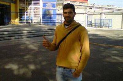 Finalmente, Emmanuel Gigliotti firm� su contrato y es nuevo jugador de Boca