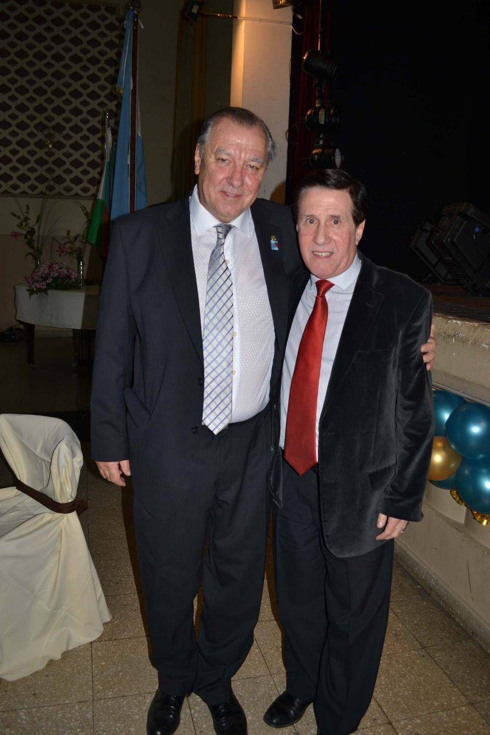 EL INTENDENTE DAR�O D�AZ P�REZ INVITADO DE HONOR  EN LA ASUNCI�N DE LAS NUEVAS AUTORIDADES 