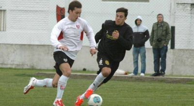 Instituto empat� con Olimpo en Mar del Plata en un buen ensayo del equipo de Kudelka