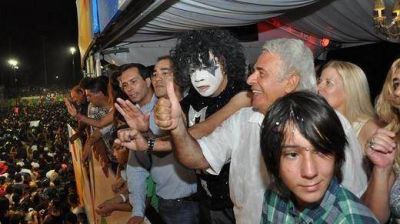 Un nuevo c�lculo parcial dice que el Carnaval Cuartetero cost� casi 23 millones