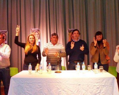 Madera y Alvarez visitaron el departamento Ortiz de Ocampo