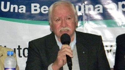 Nogoy�: Pav�n us� la barredora para sus funcionarios	 