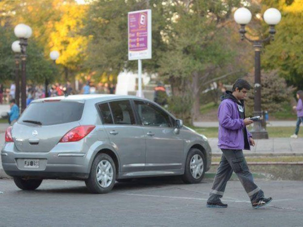 Fiscalizaci�n y Control desactiv� su resoluci�n contra el estacionamiento medido en Godoy Cruz