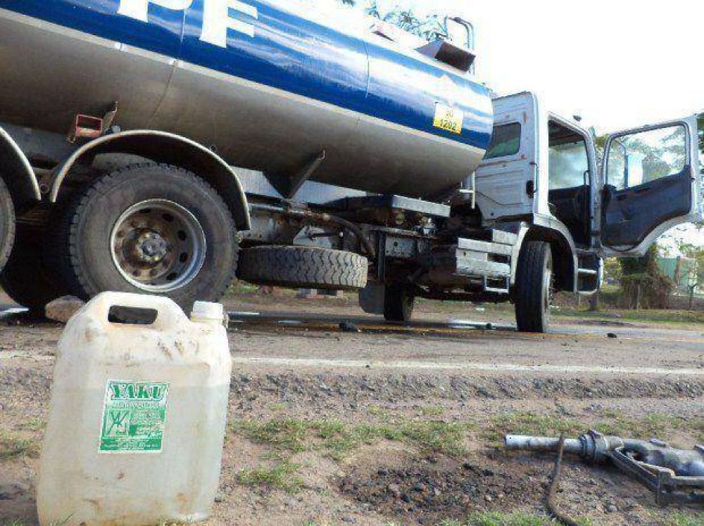 Los piqueteros cortaron la ruta en Mosconi y provocaron caos