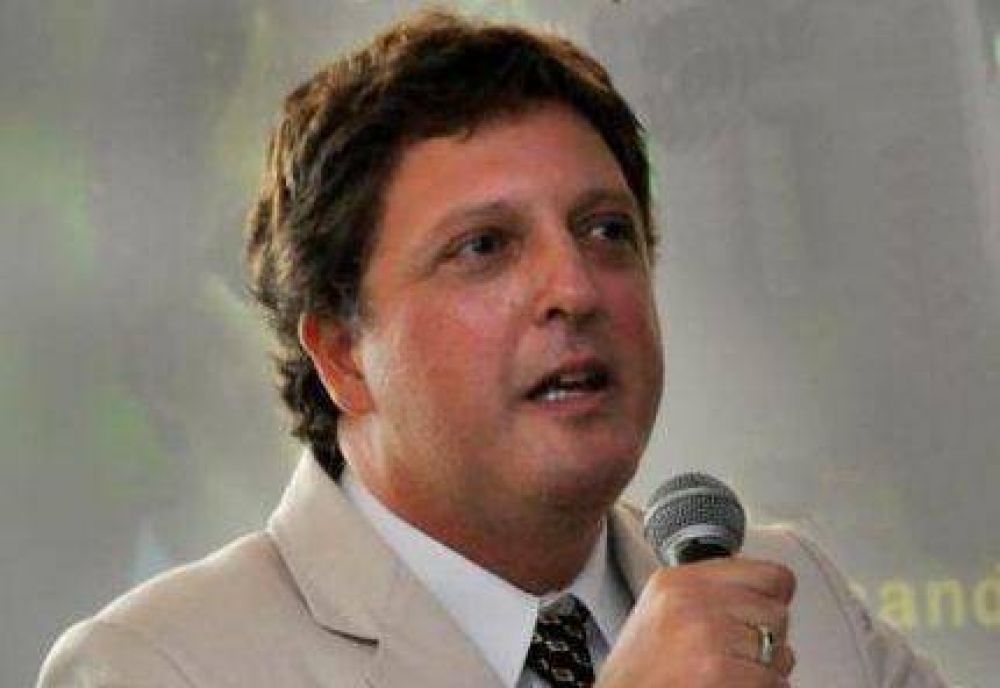 Rizzi, Cuesta , Rodr�guez y Junakovick en la recta final para la Defensoria del Pueblo