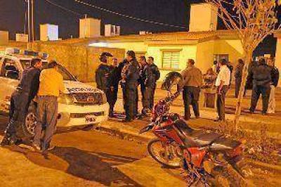 Secuestran gran cantidad de marihuana y detienen a dos mayores