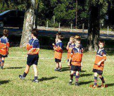 Rugby: Actividad infantil de vacaciones  