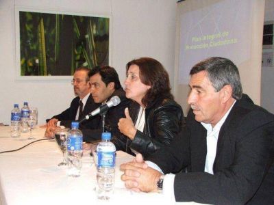 Rosso: el plan implica un mejor equipamiento, mayor capacitaci�n y m�s recursos humanos