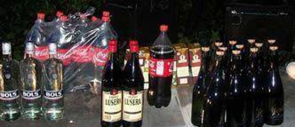 La Municipalidad clausur� una fiesta privada con presencia de menores de edad en la que se vend�a alcohol