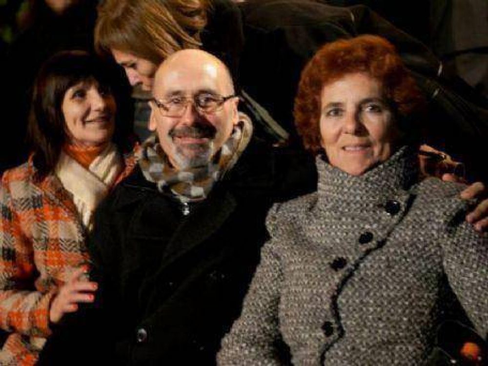 Carlos Melzi: �Este espacio viene a irrumpir en la pol�tica de la ciudad con mucha fuerza�