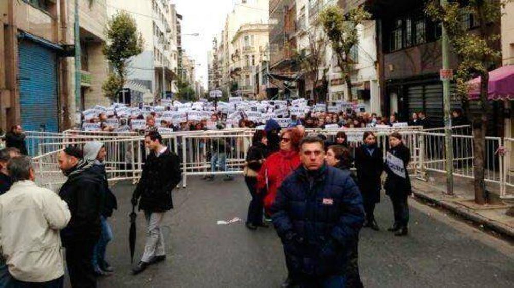 "Jam�s avalaremos el memor�ndum con Ir�n"