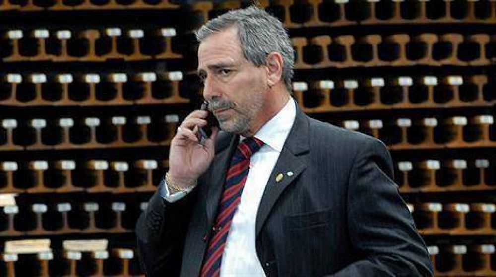 Sigue vigente el pedido de captura internacional para Ricardo Jaime