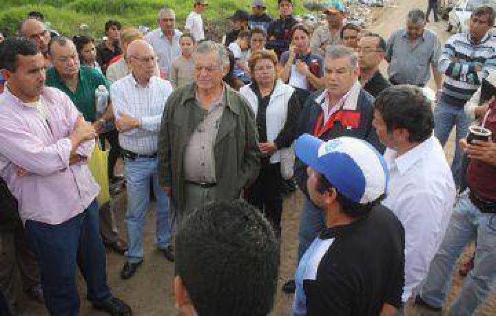 Municipio y provincia se unen para dotar de infraestructura al Asentamiento 29 de Agosto