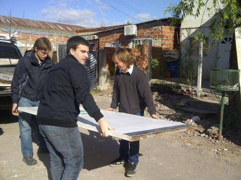 El Voluntariado de Campbell trabaj� por los barrios de San Fernando
