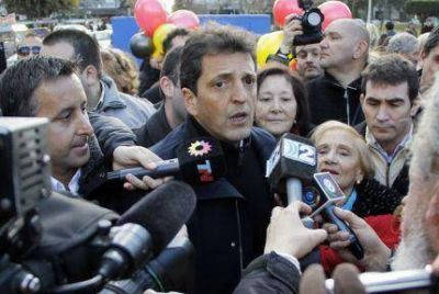 Massa desembrac� en Mar del Plata , se reuni� con sus candidatos a concejales y empresarios