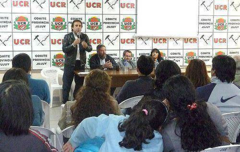 El Frente Juje�o organiza �subcomit�s volantes�
