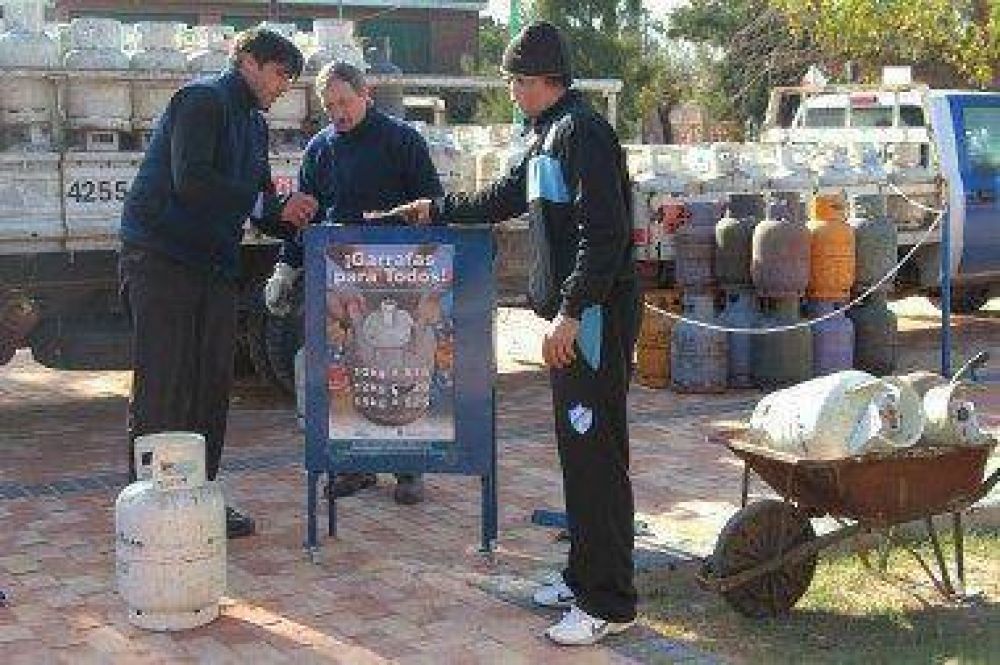Vuelve a los barrios �Garrafas para todos�