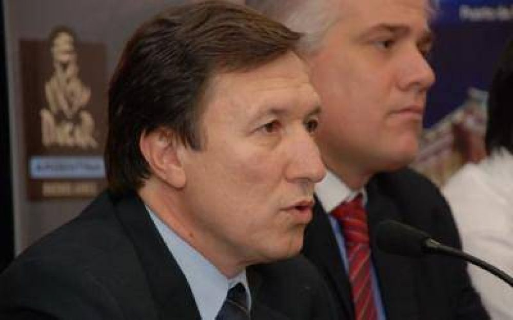 Bah�a Blanca: Bevilacqua apunt� contra Absa y busca municipalizar el servicio de agua