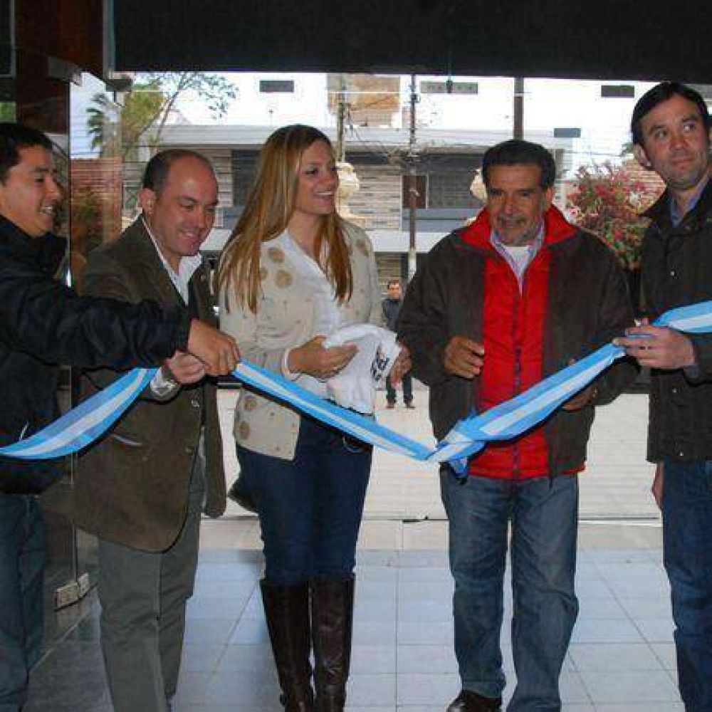 El Gobernador inaugur� la tercera feria del Deporte provincial