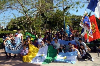M�s de 8000 j�venes bonaerenses esperan al Papa en Brasil