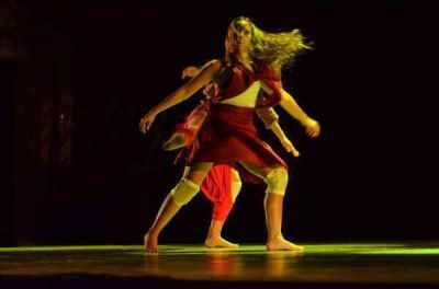 LA TERCERA EDICI�N DEL DANZAAZUL CONTIN�A DESPLEGANDO TALENTOS ART�STICOS PARA DISFRUTAR