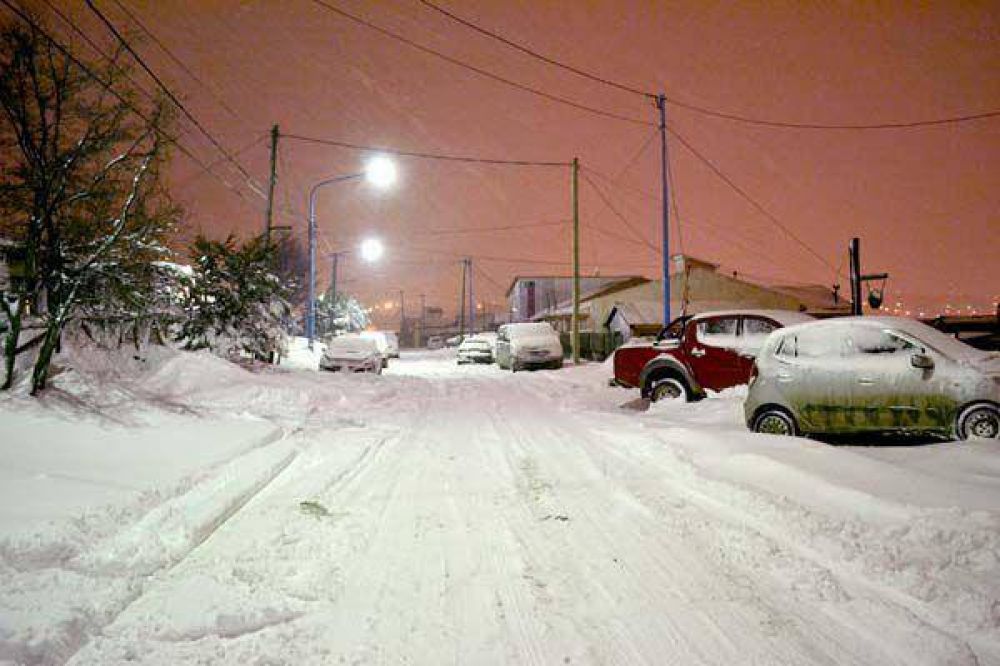 Informan que la nevada comenzar�a reci�n �a la tarde noche�