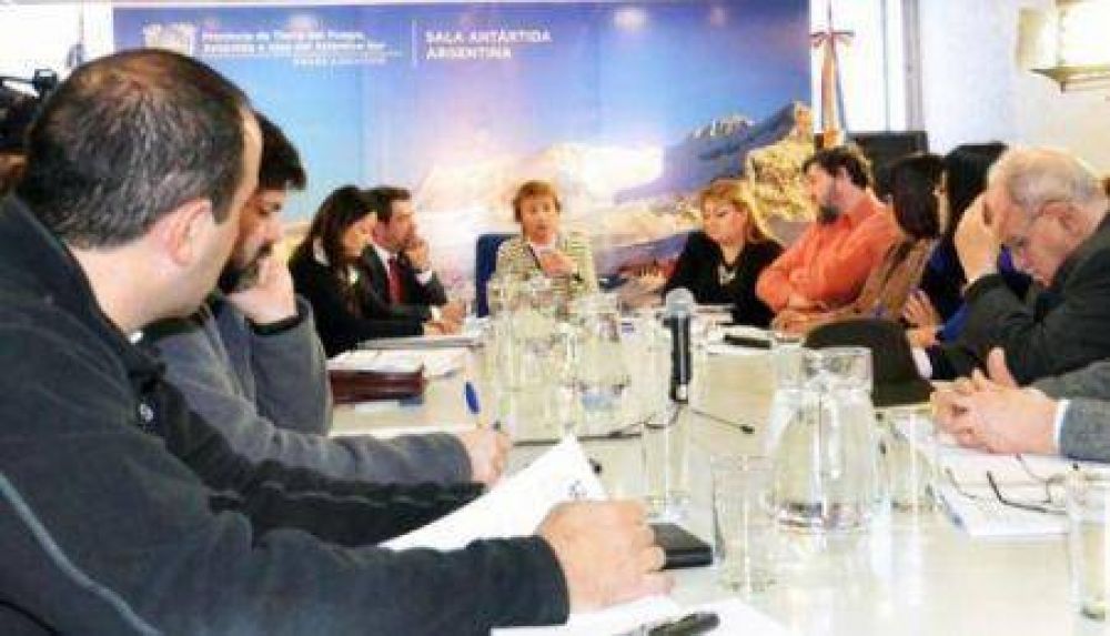 La reforma del consejo de la magistratura debe tratarse en la legislatura