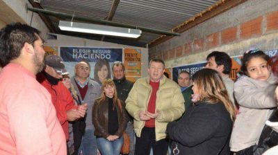 Yauhar recorri� barrios de Trelew